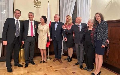 Aushändigung des Verdienstordens am Bande der Bundesrepublik Deutschland an Herr Dr. Diedrich 